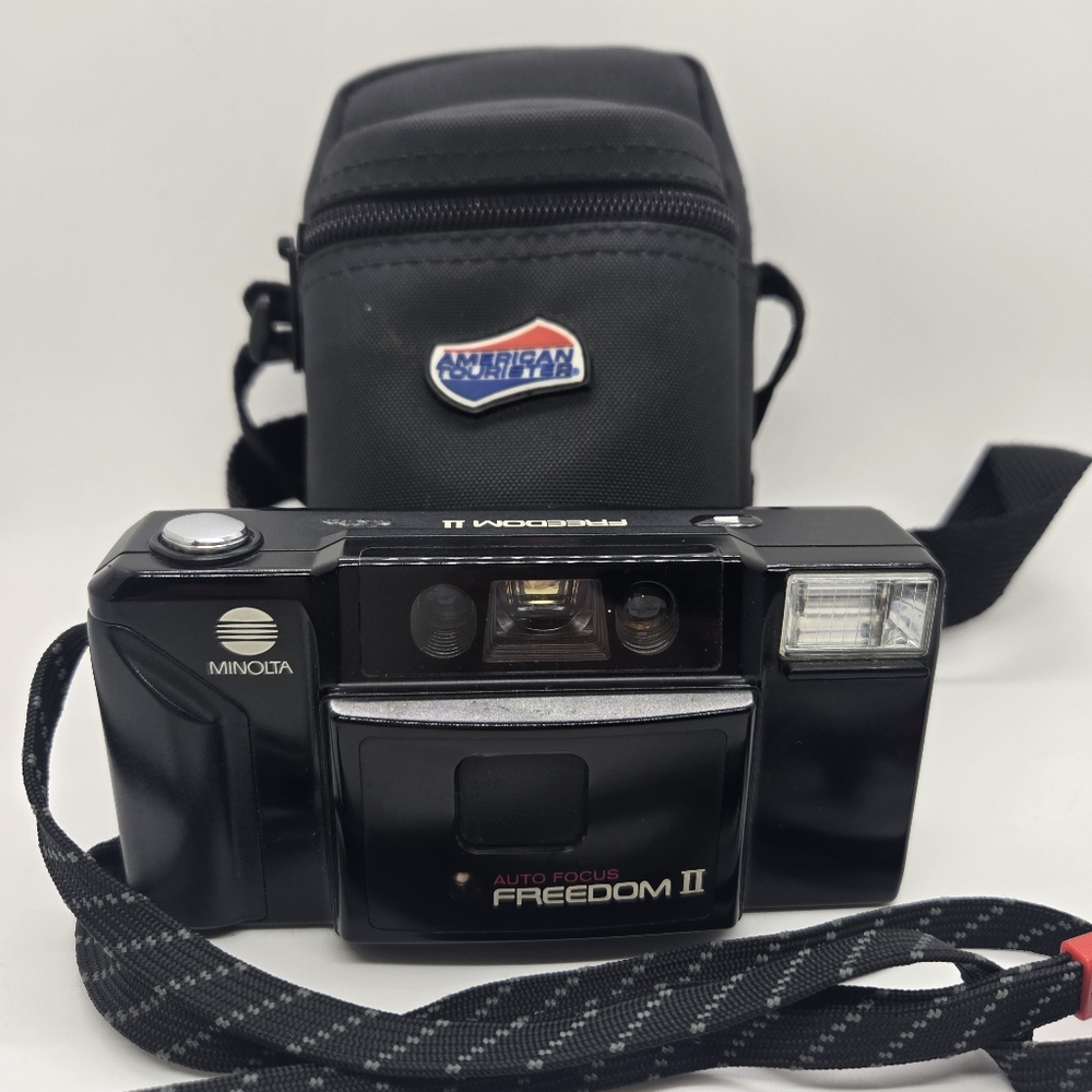 Minolta Camera Auto Focus Freedom II UNTESTED With Case
